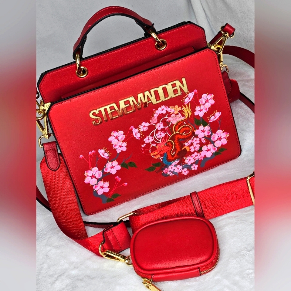 *NWOT* Steve Madden Red Dragon Leather Crossbody Bag